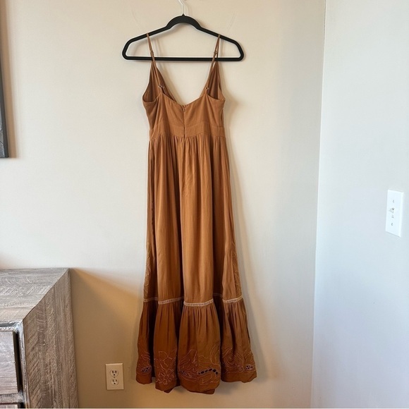 MOLLY Bracken-Almond Brown Coastal Cowgirl Floral Bottom Detail (Size:Small) - Picture 2 of 12